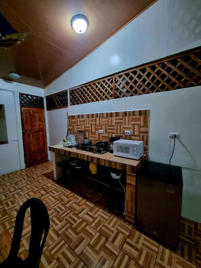 Ballena Oasis Homes & Glamping อูวีตา ภายนอก รูปภาพ